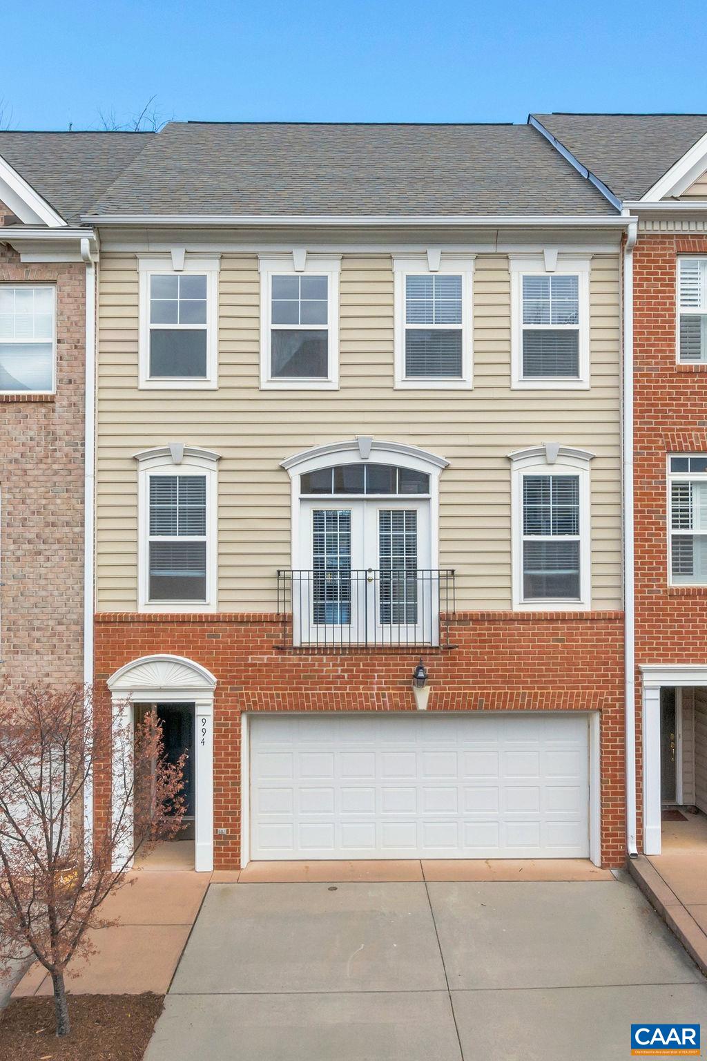 994 GLENWOOD STATION LN