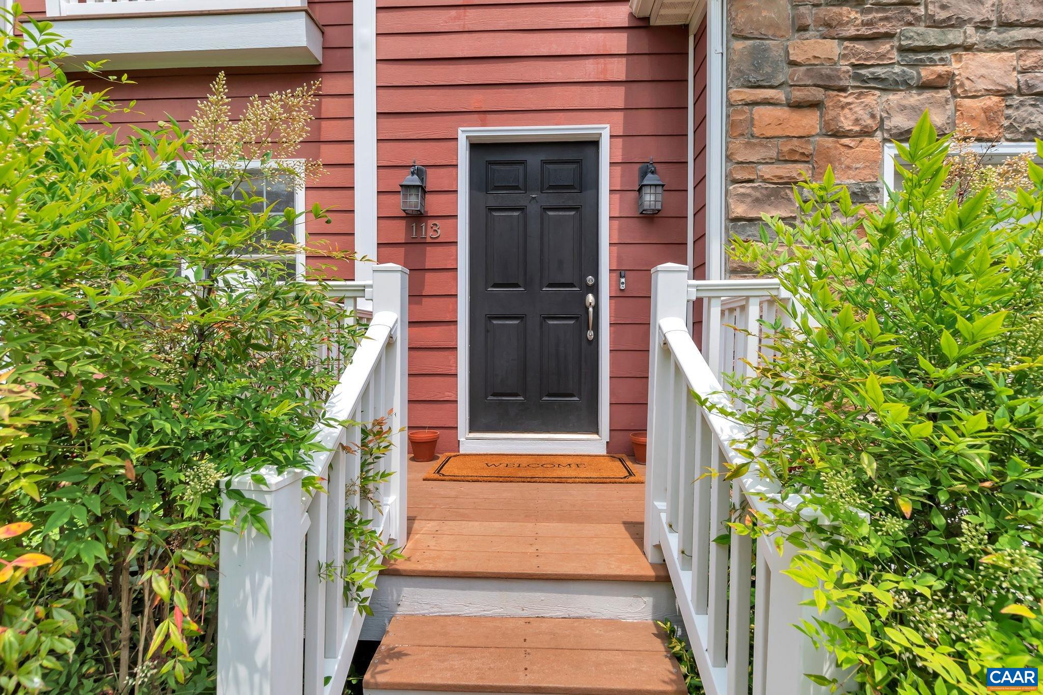 113 BLINCOE LN