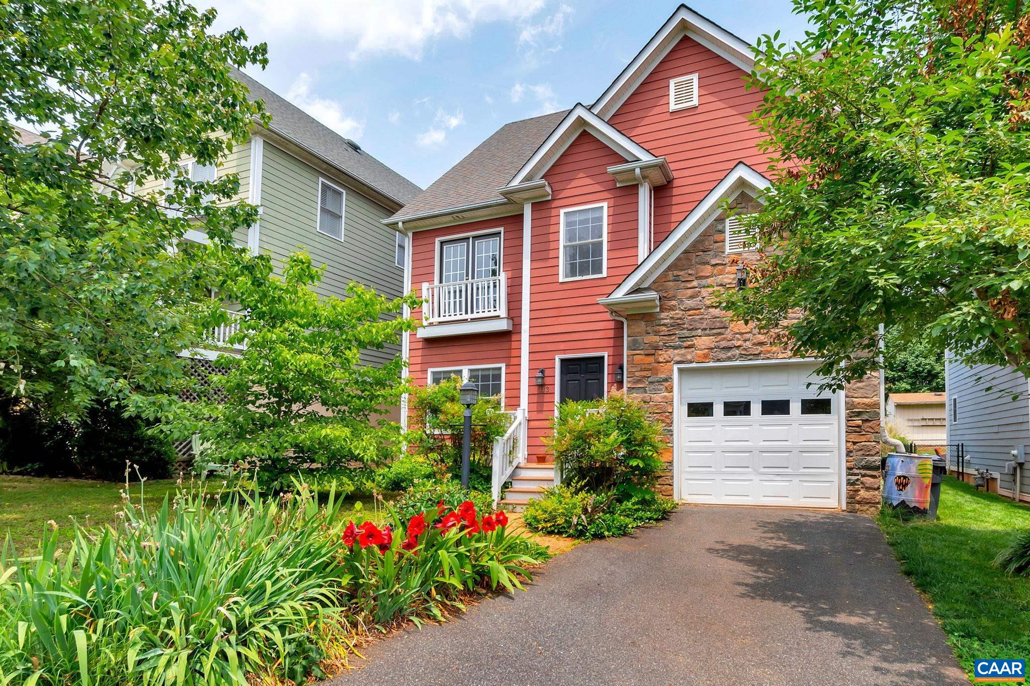 113 BLINCOE LN