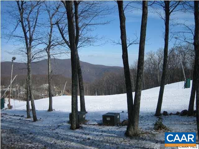 136 EAGLES CT CONDOS Unit: 136