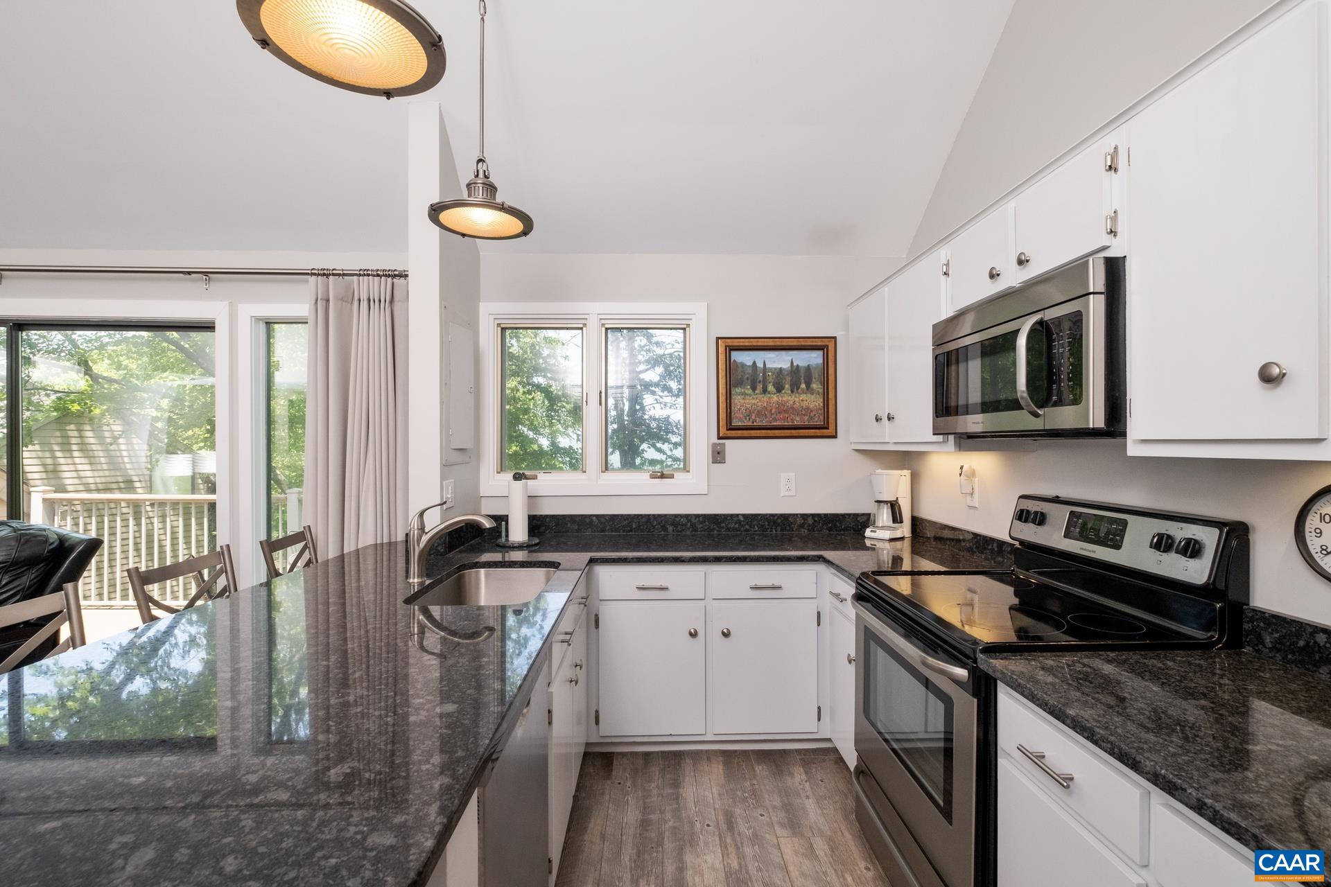136 EAGLES CT CONDOS Unit: 136