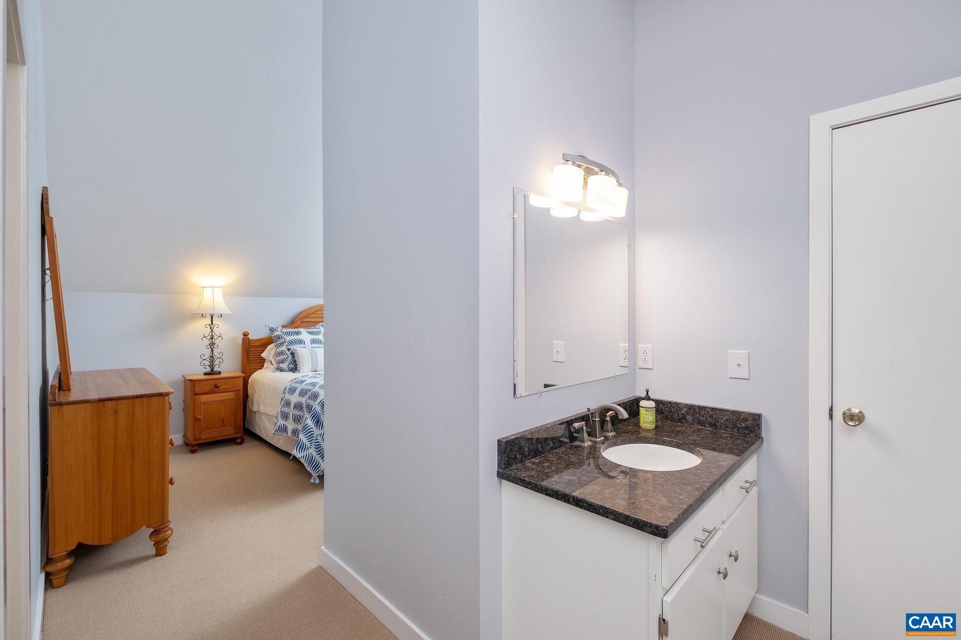 136 EAGLES CT CONDOS Unit: 136