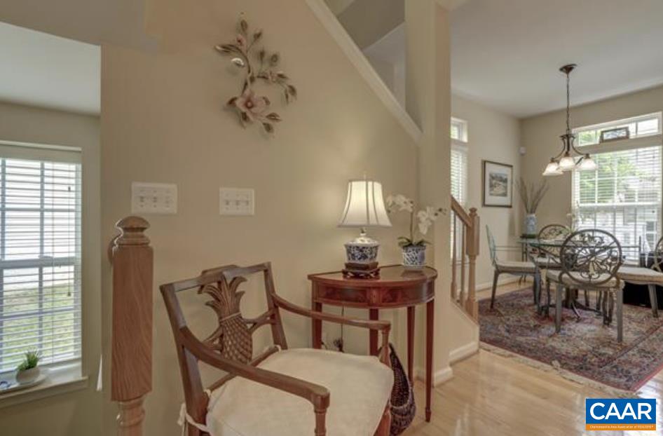 2347 ABINGTON DR