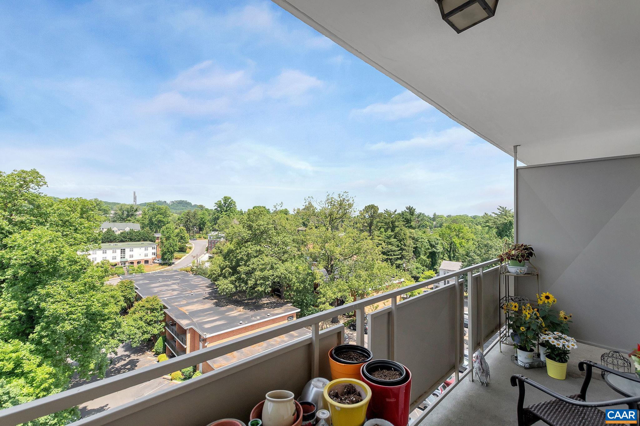 1800 JEFFERSON PARK AVE Unit: 903