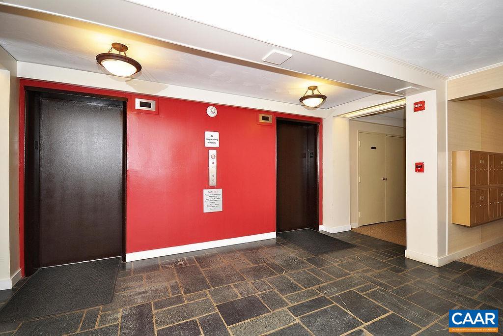 1800 JEFFERSON PARK AVE Unit: 903