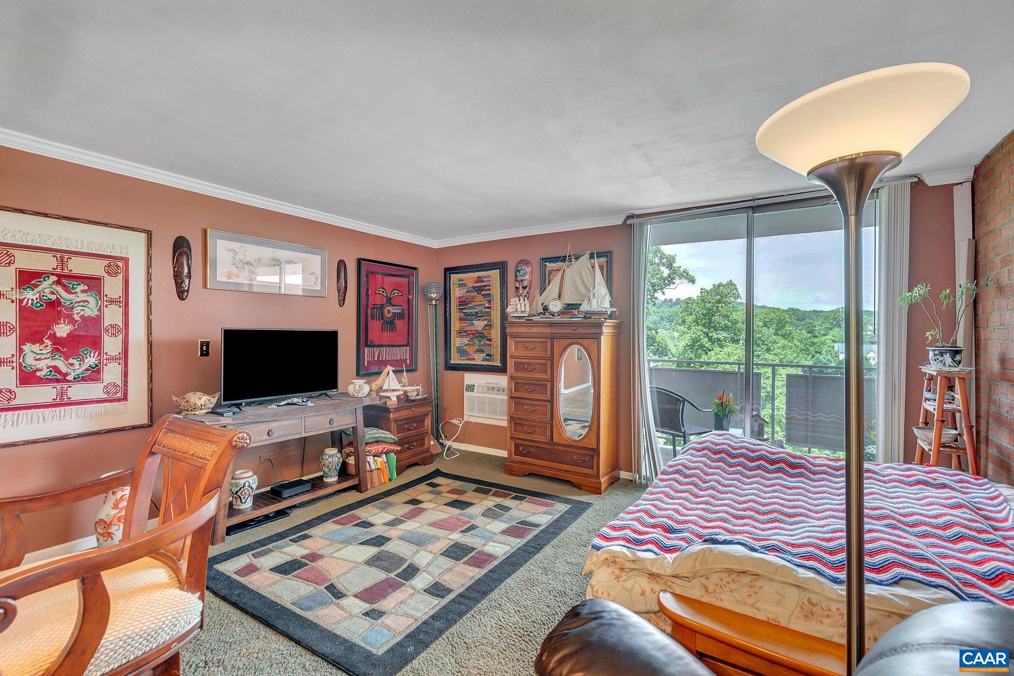 1800 JEFFERSON PARK AVE Unit: 903