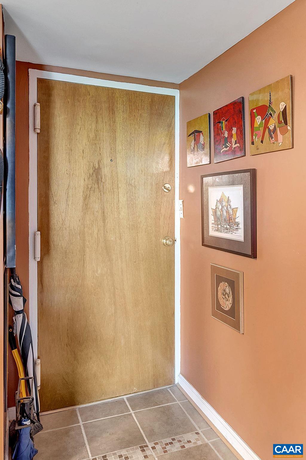 1800 JEFFERSON PARK AVE Unit: 903
