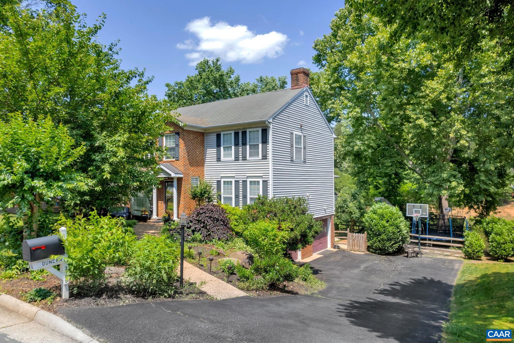 3195 MALBON DR