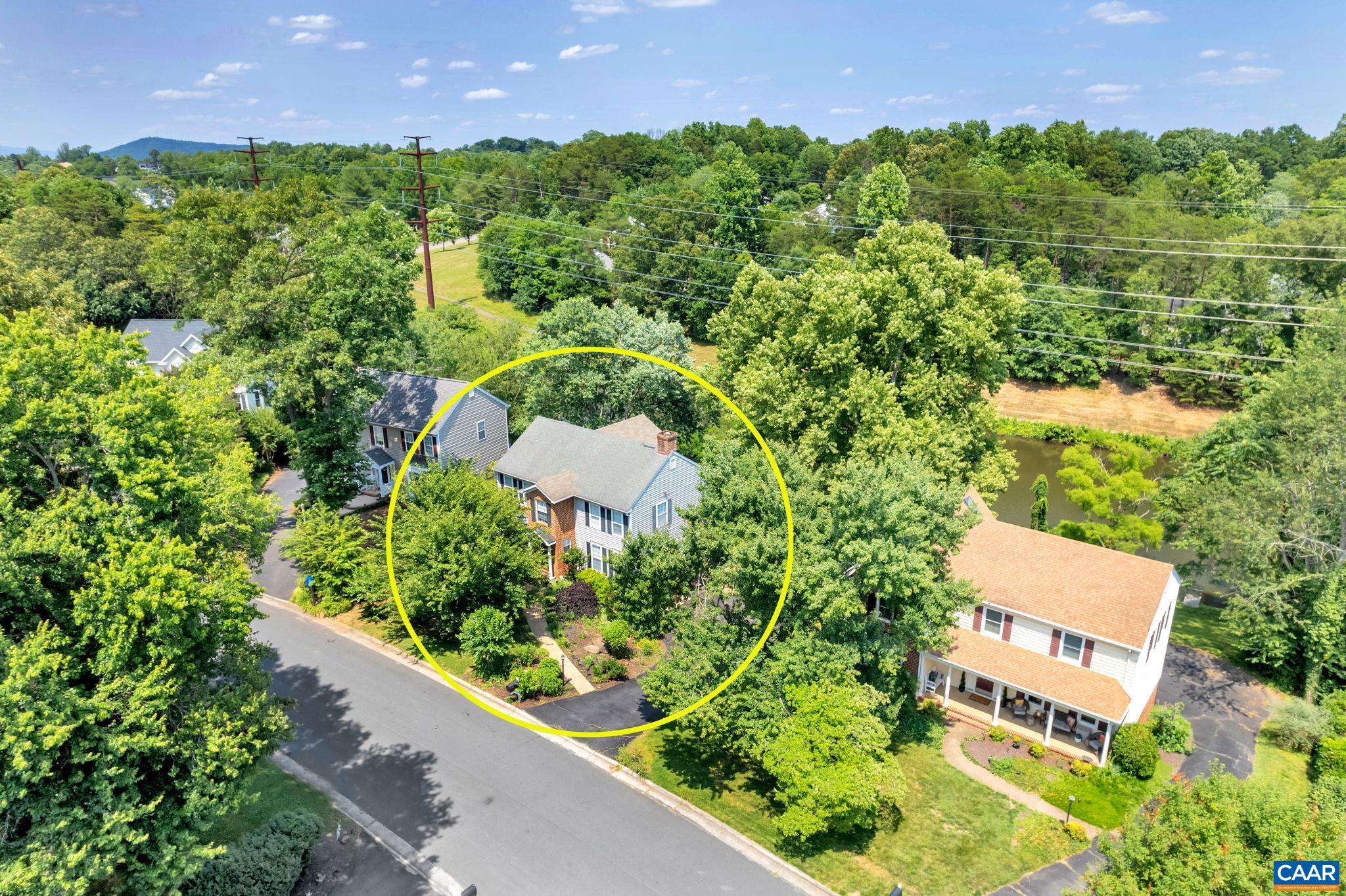 3195 MALBON DR