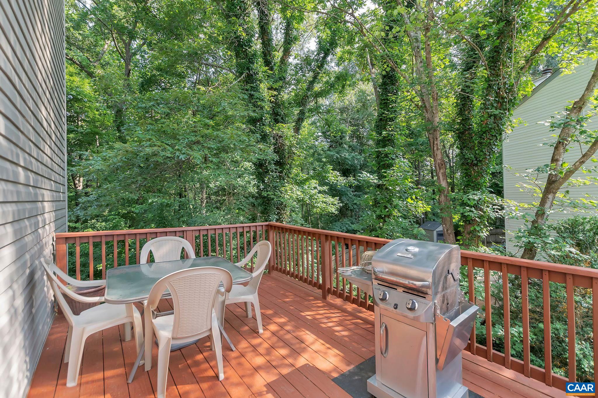 2456 WHITNEY CT