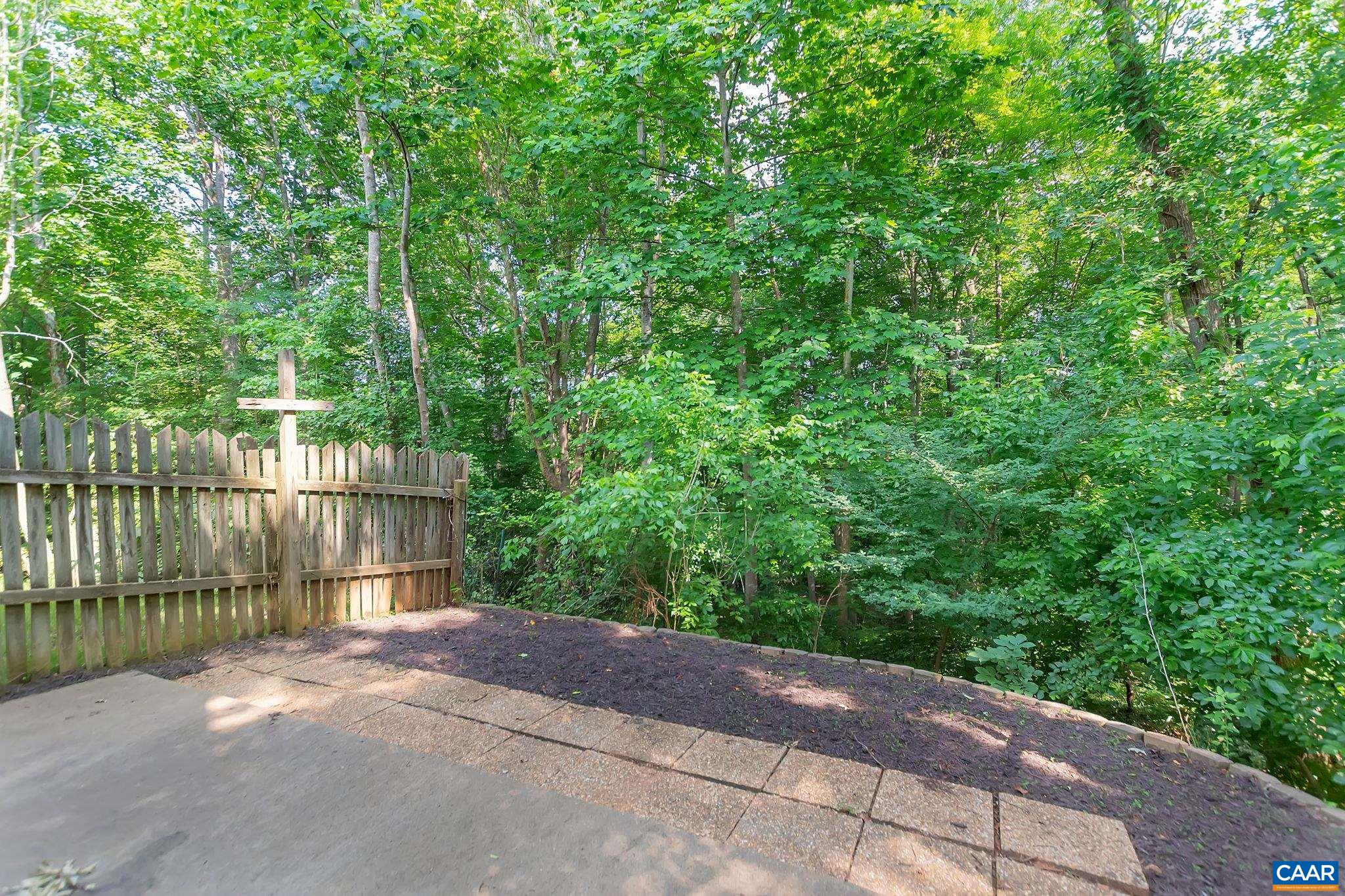 2456 WHITNEY CT