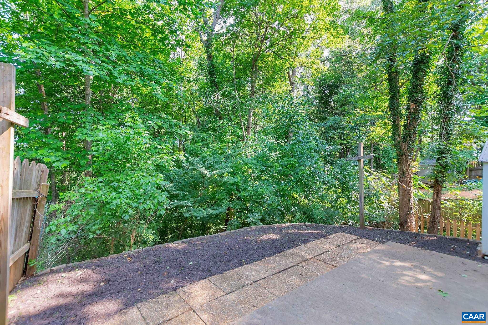 2456 WHITNEY CT