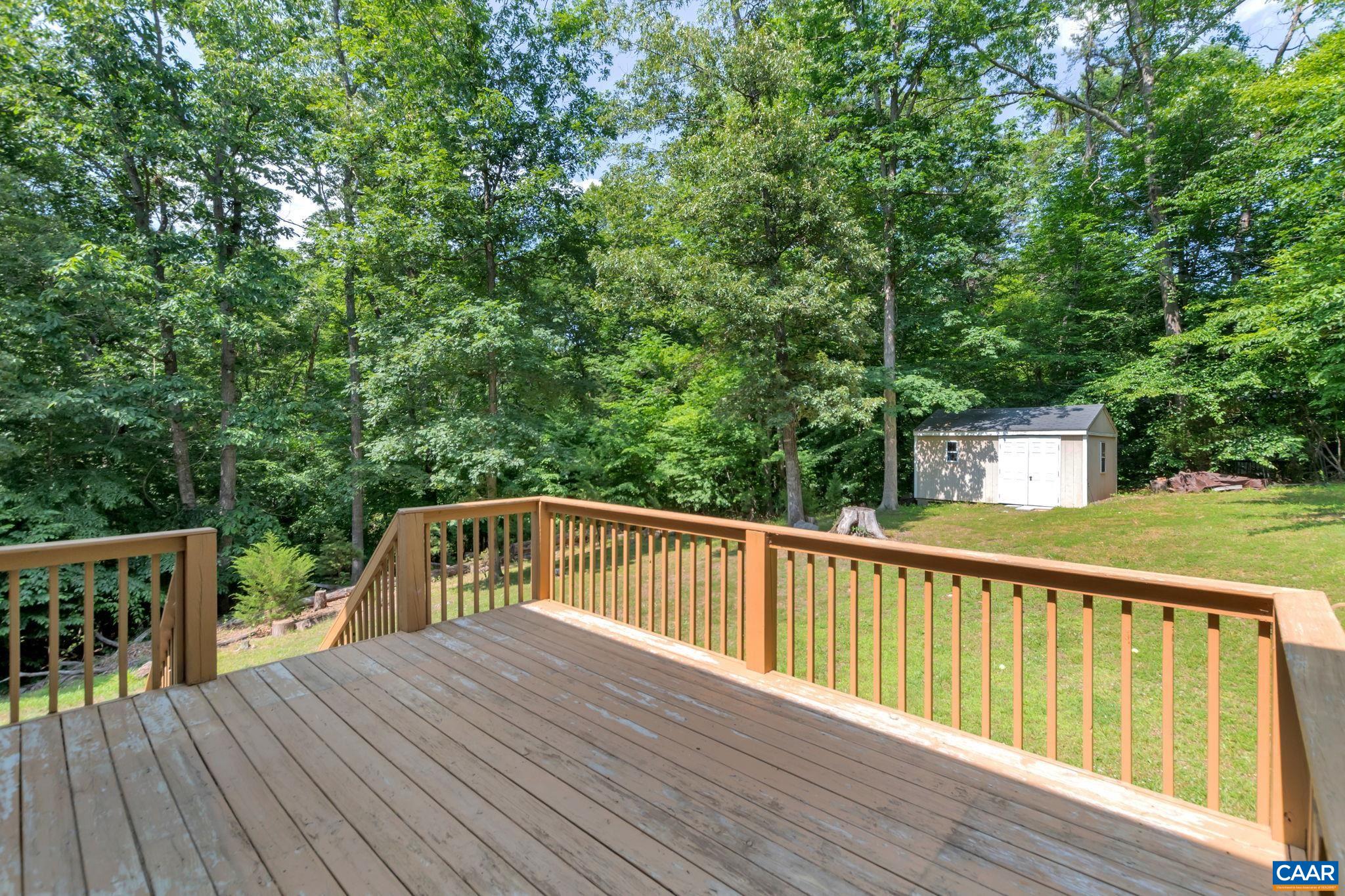 2 RIVERSIDE DR
