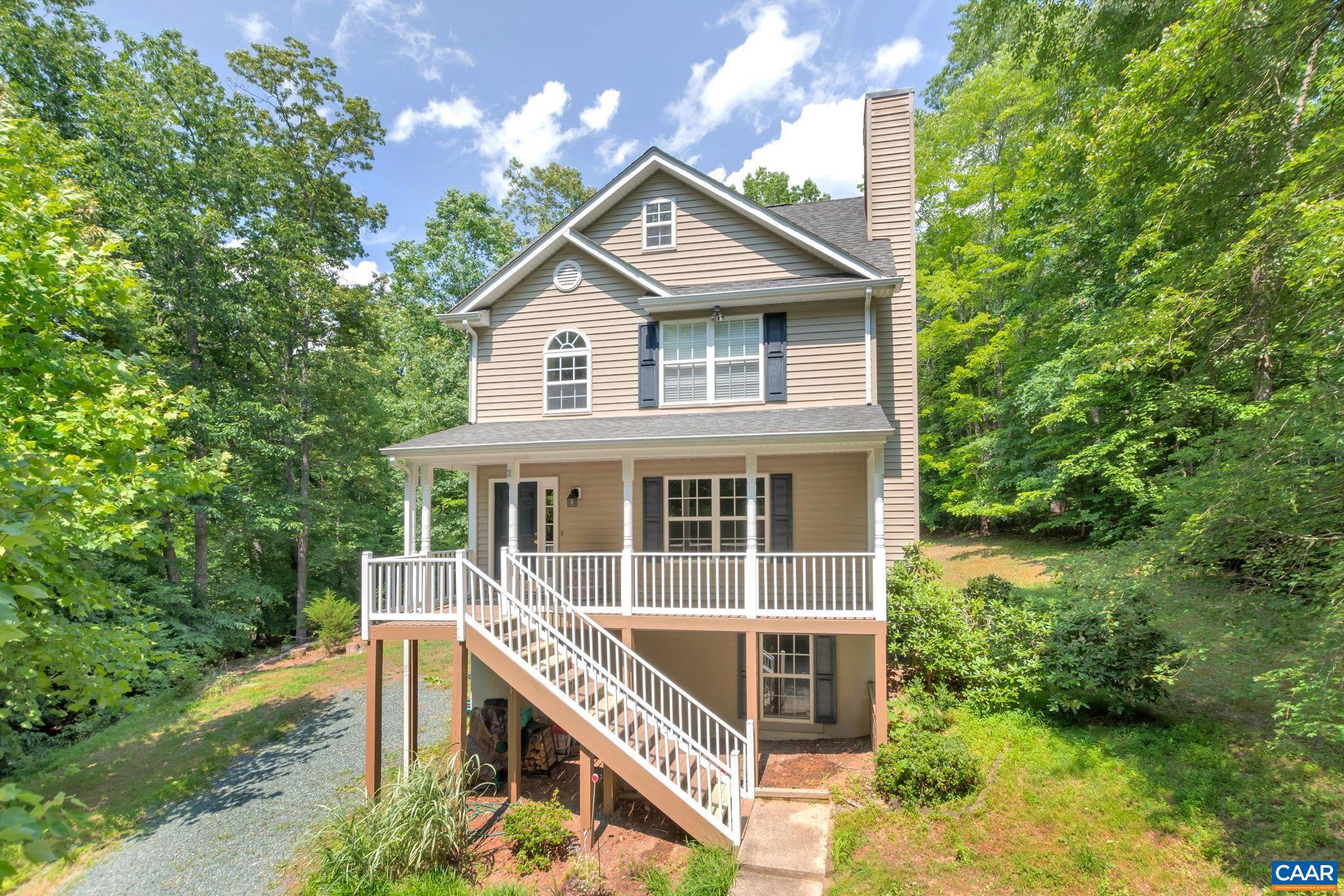 2 RIVERSIDE DR