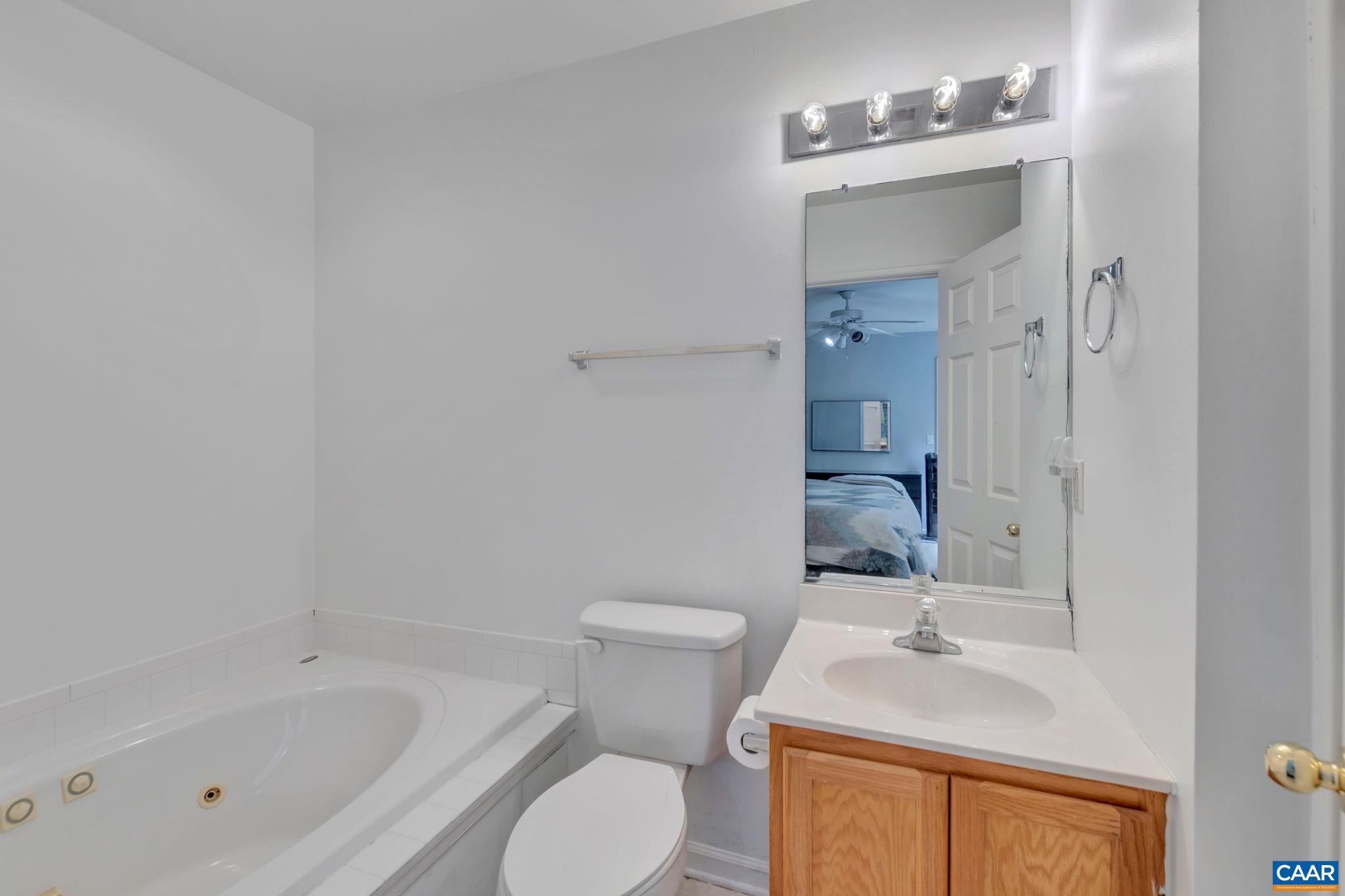 2 RIVERSIDE DR