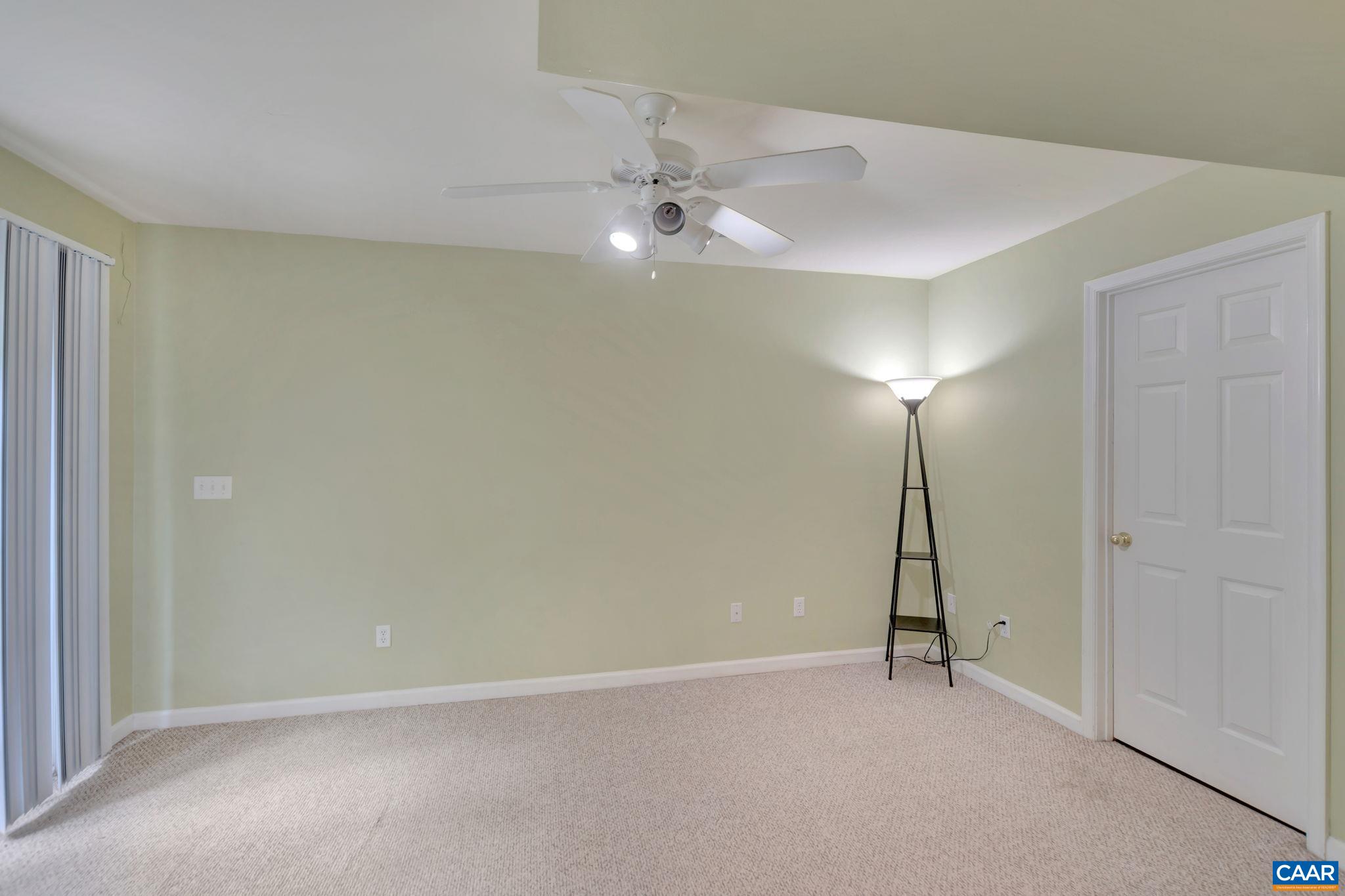 2 RIVERSIDE DR