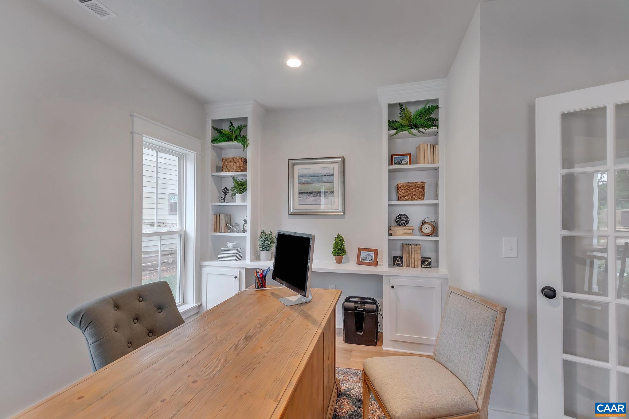 5006 MARY JACKSON CT