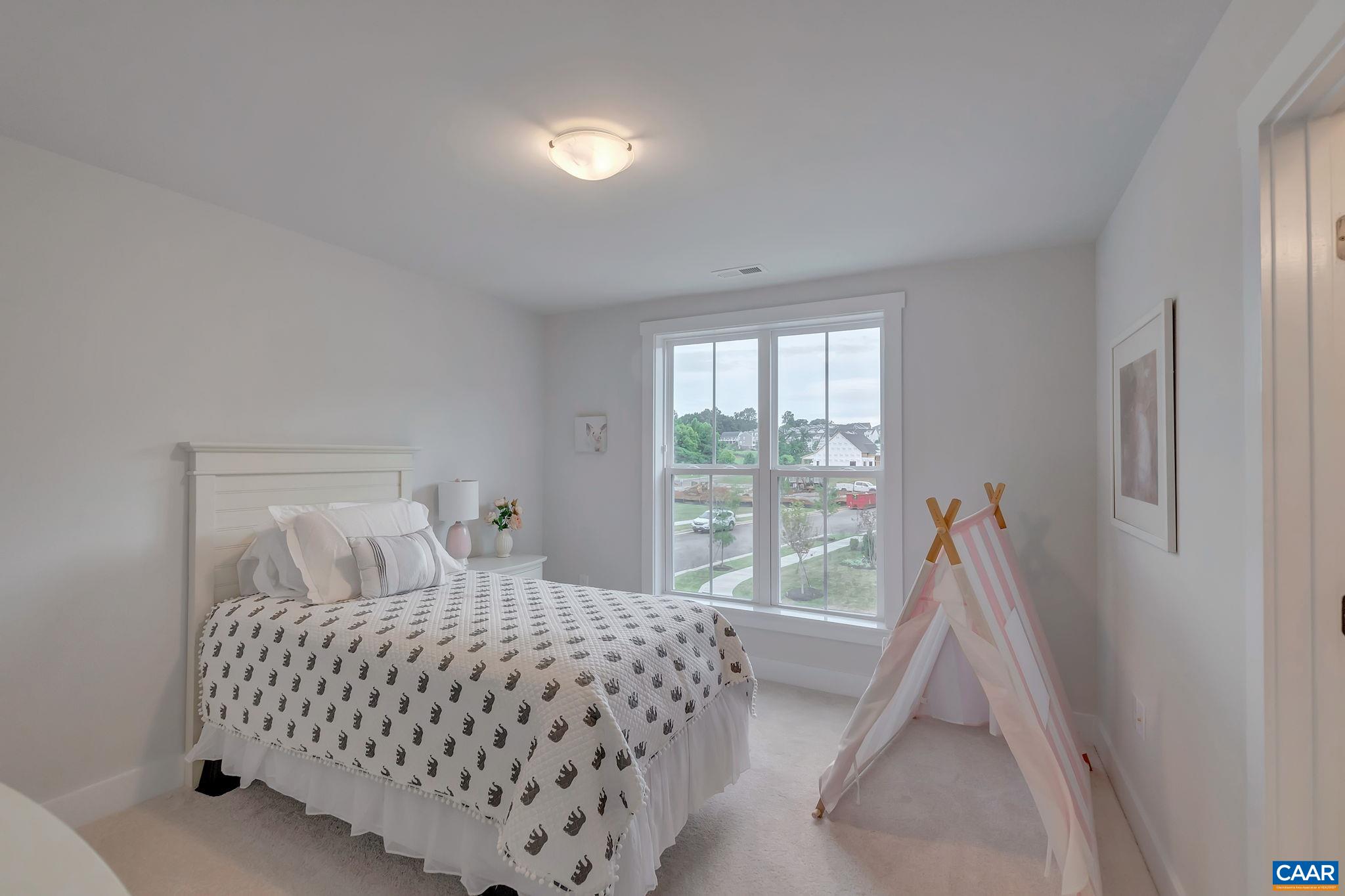 5006 MARY JACKSON CT
