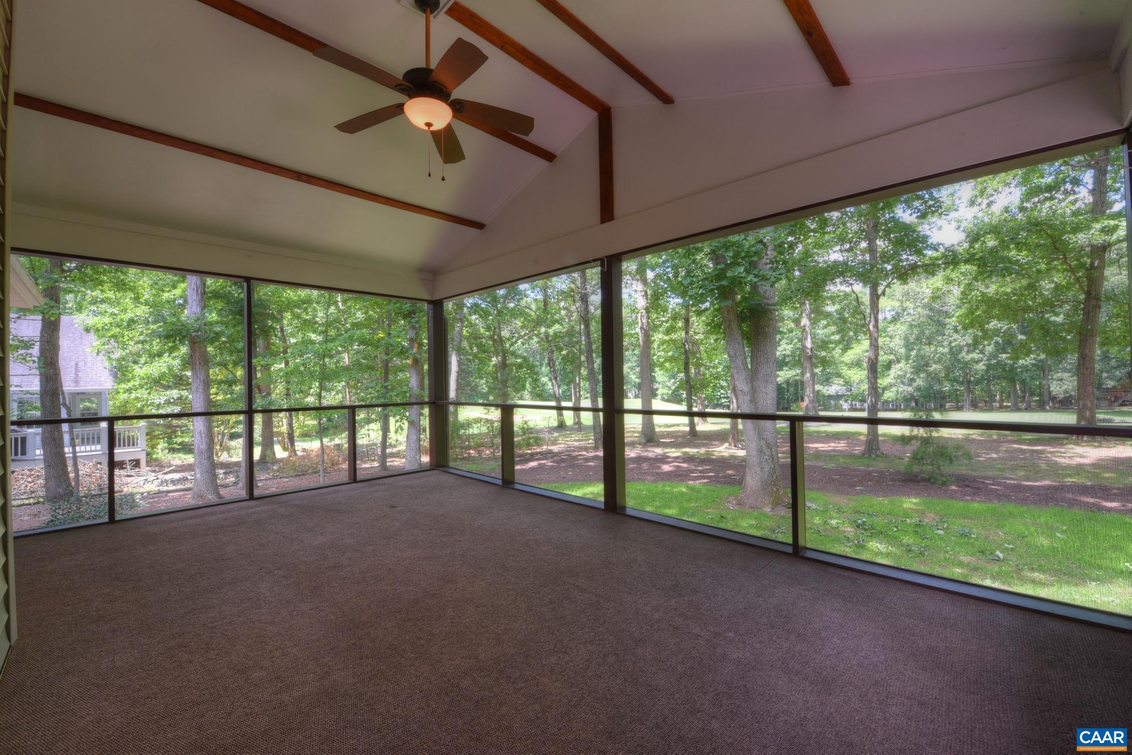 182 JEFFERSON DR