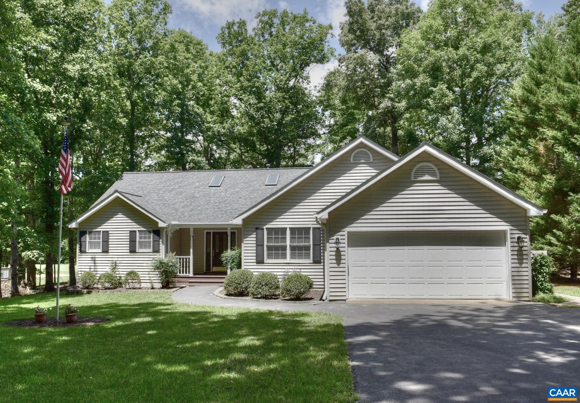 182 JEFFERSON DR