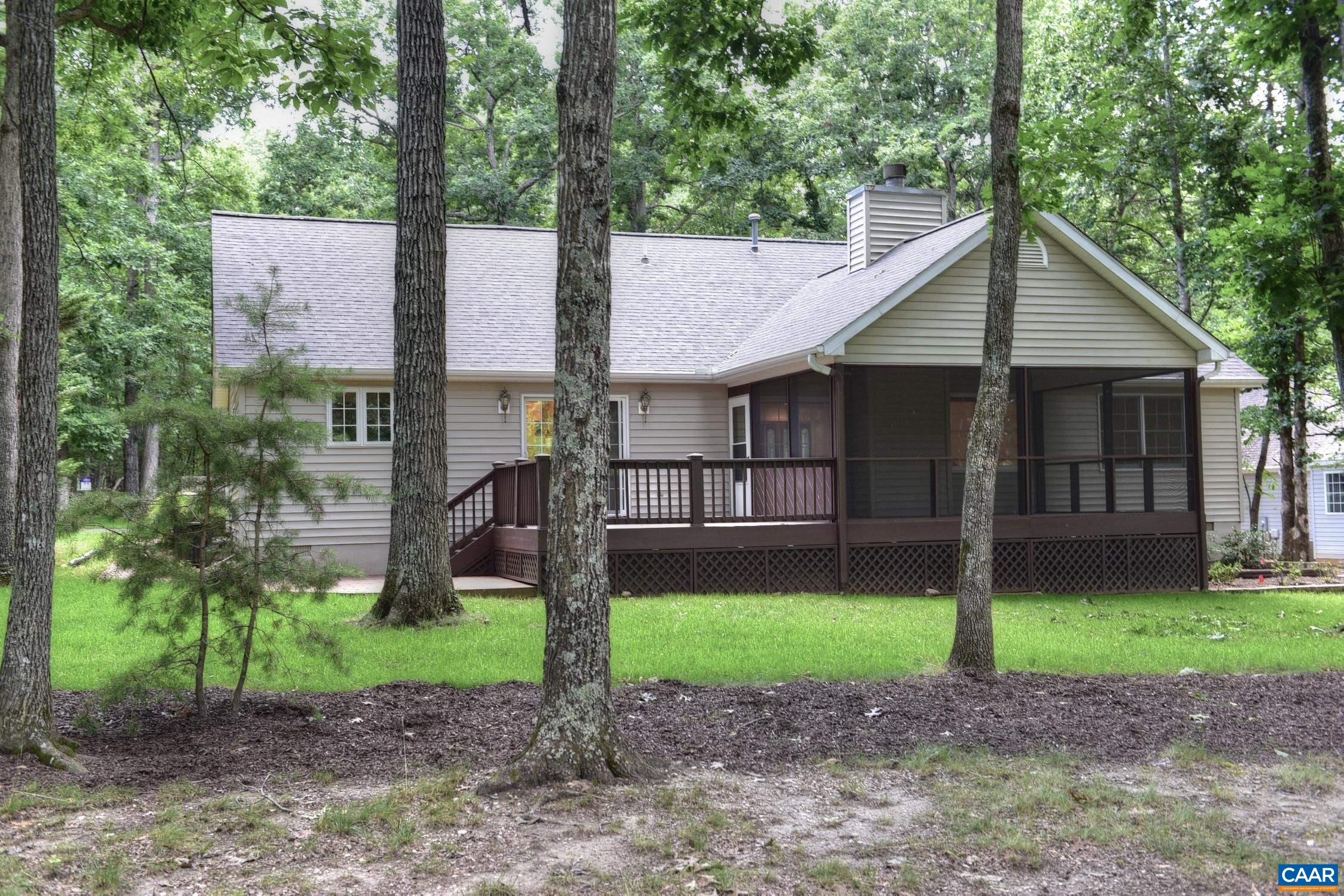 182 JEFFERSON DR