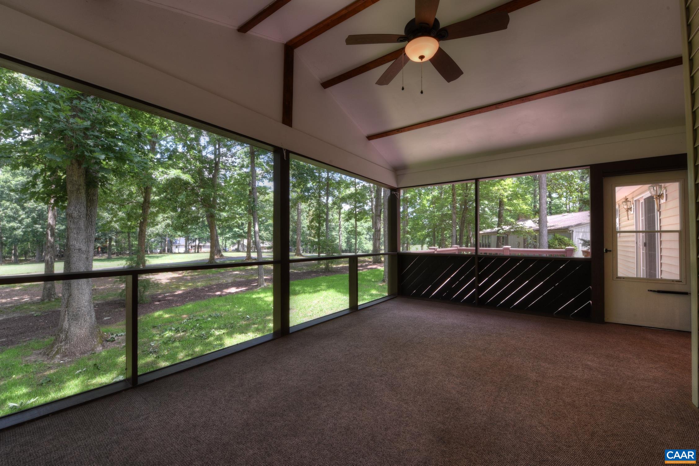 182 JEFFERSON DR