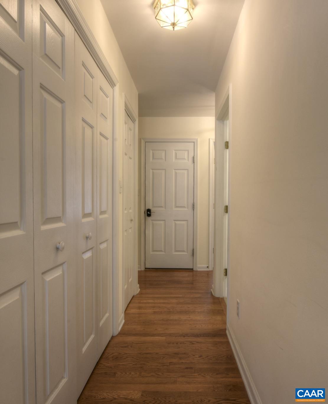 182 JEFFERSON DR