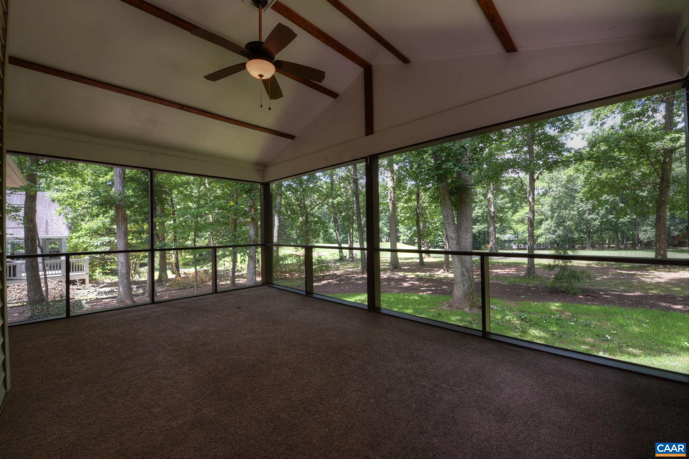 182 JEFFERSON DR