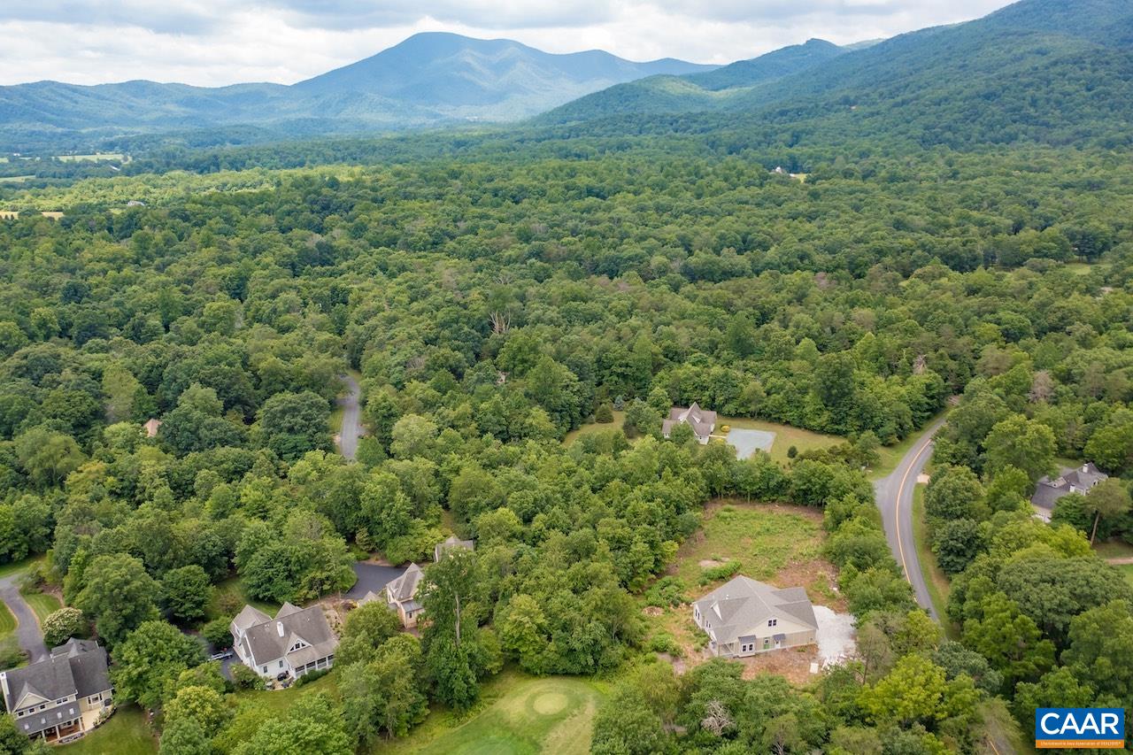 53 CEDAR MEADOW DR