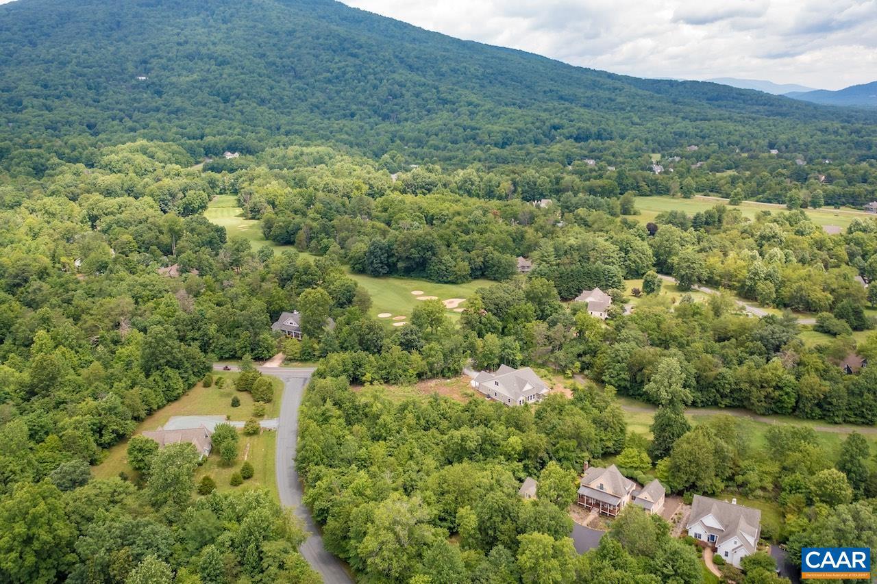 53 CEDAR MEADOW DR