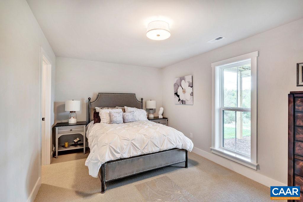 5089 MARY JACKSON CT