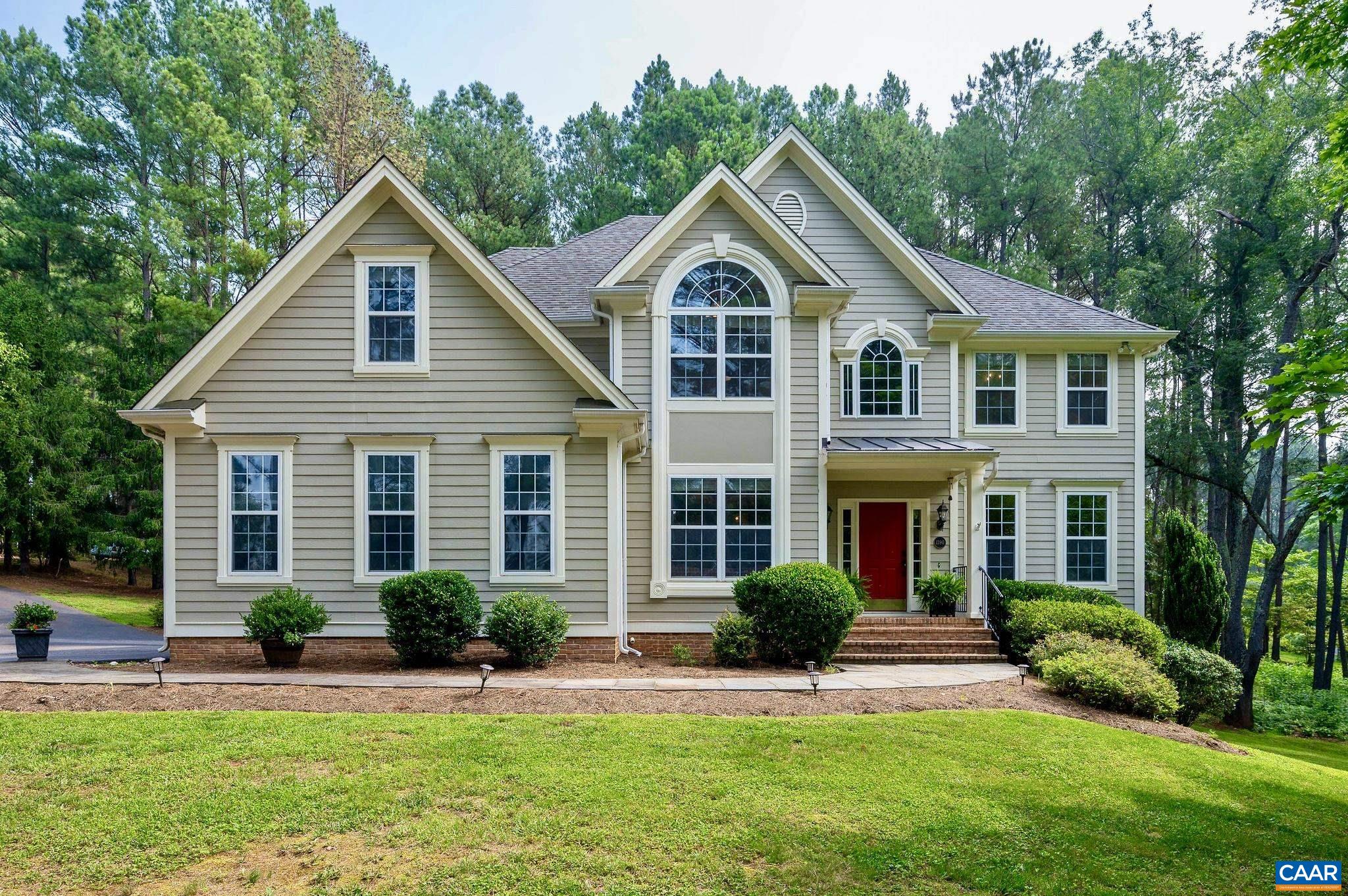 1390 CORKTREE LN
