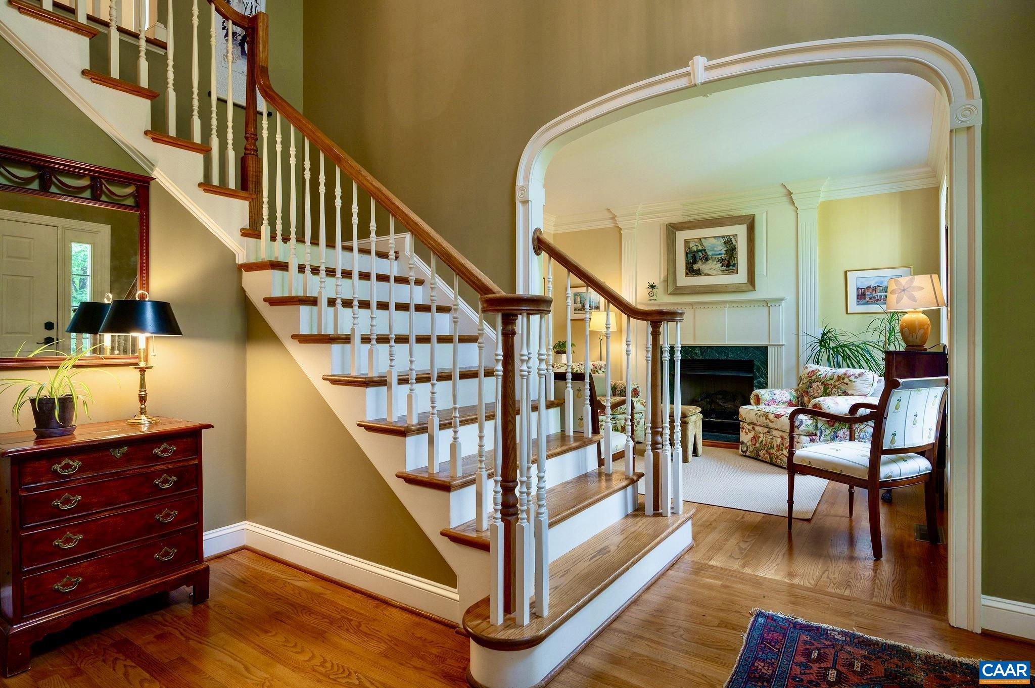 1390 CORKTREE LN