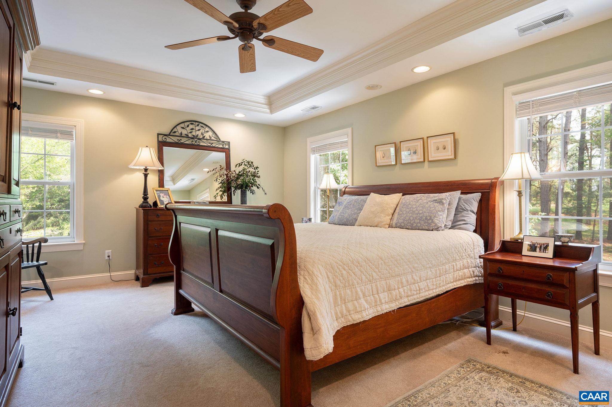 1390 CORKTREE LN