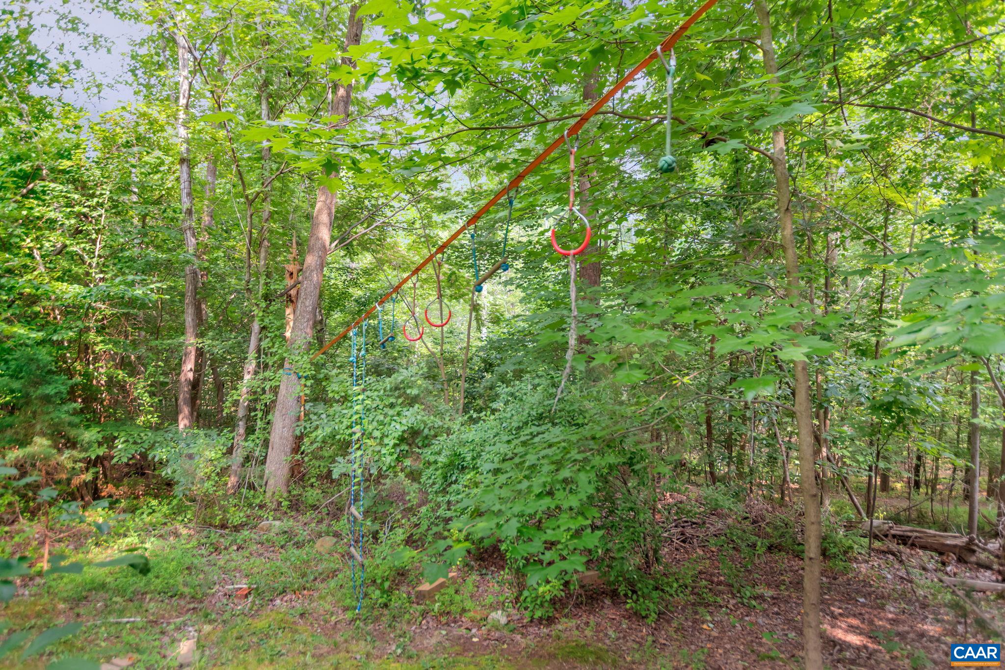 1627 STONEY CREEK DR
