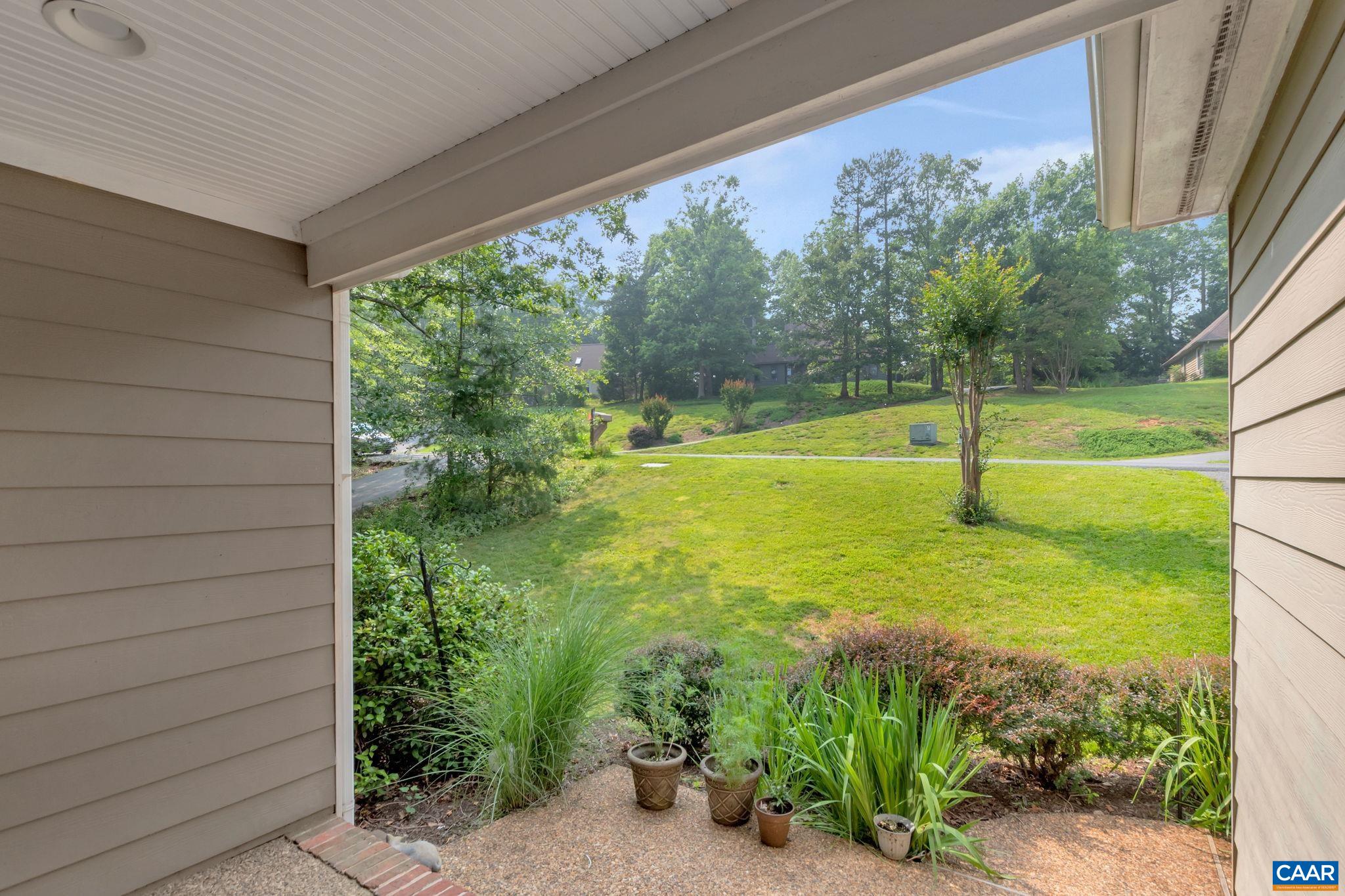 1627 STONEY CREEK DR