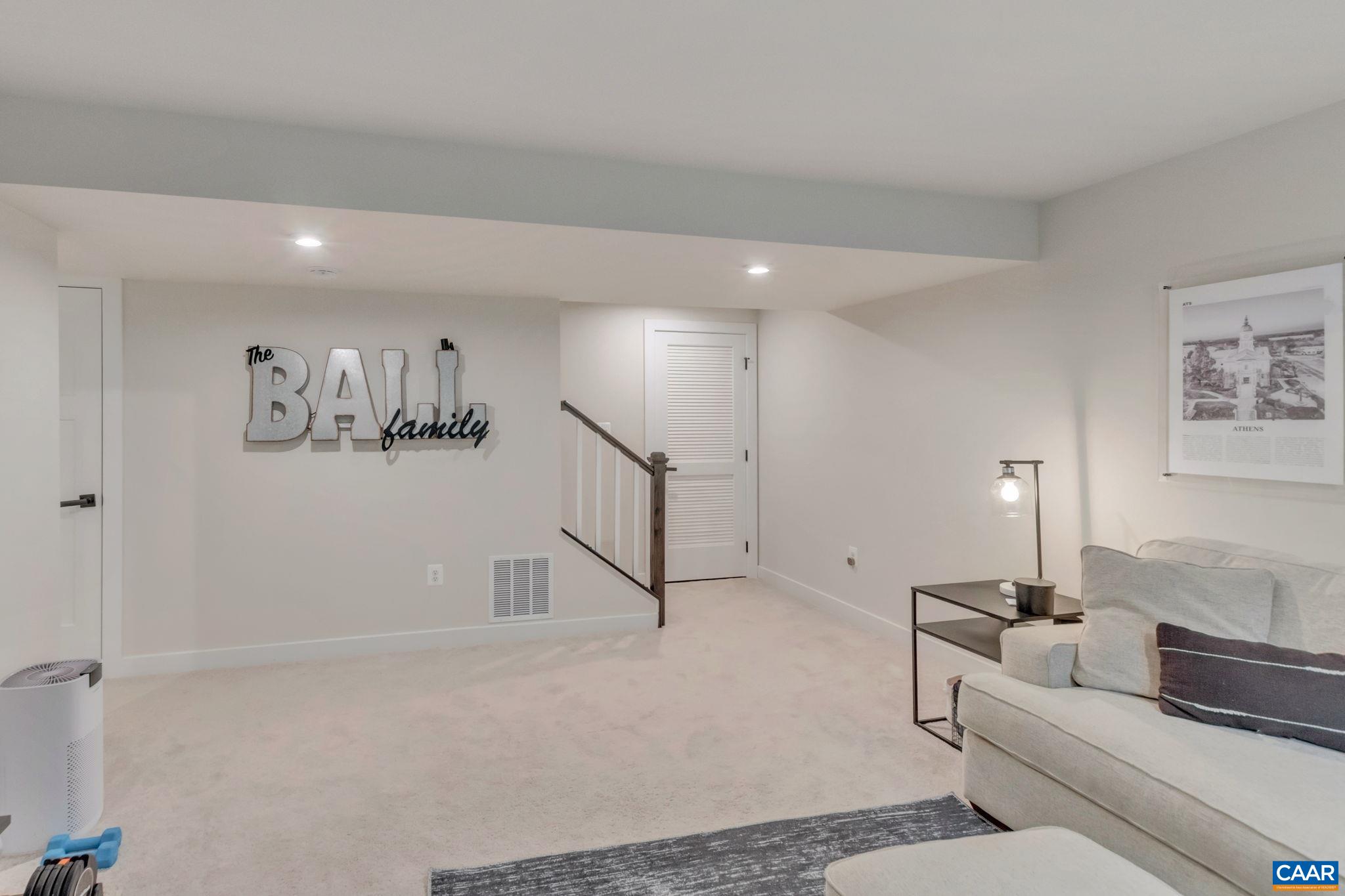 4303 SUNSET DR