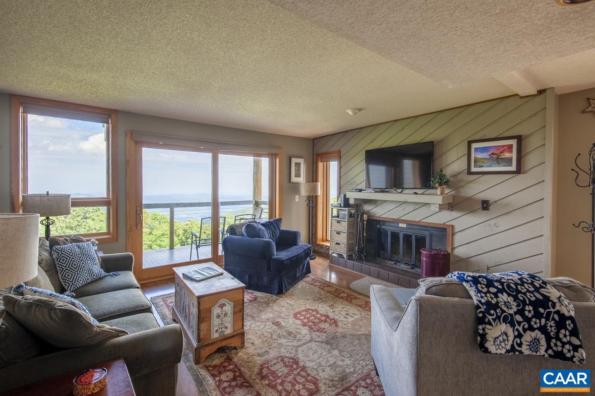 1437 HIGHLANDS CONDOS