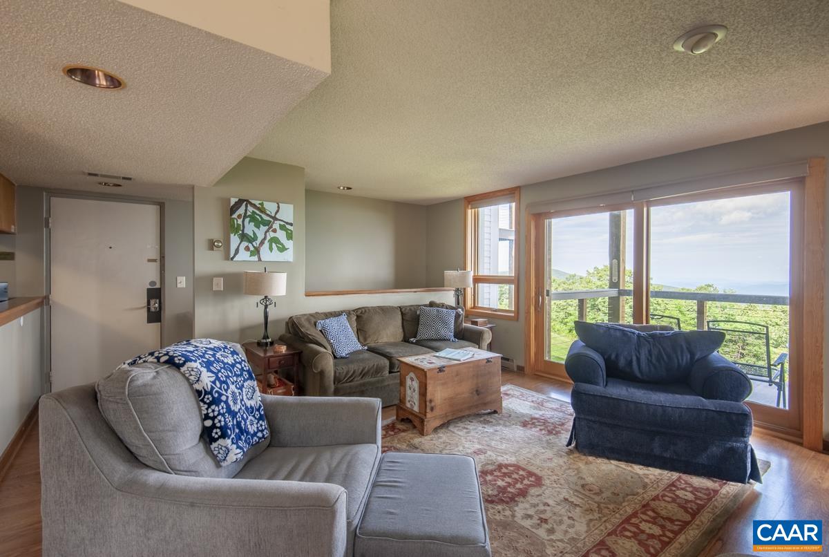 1437 HIGHLANDS CONDOS