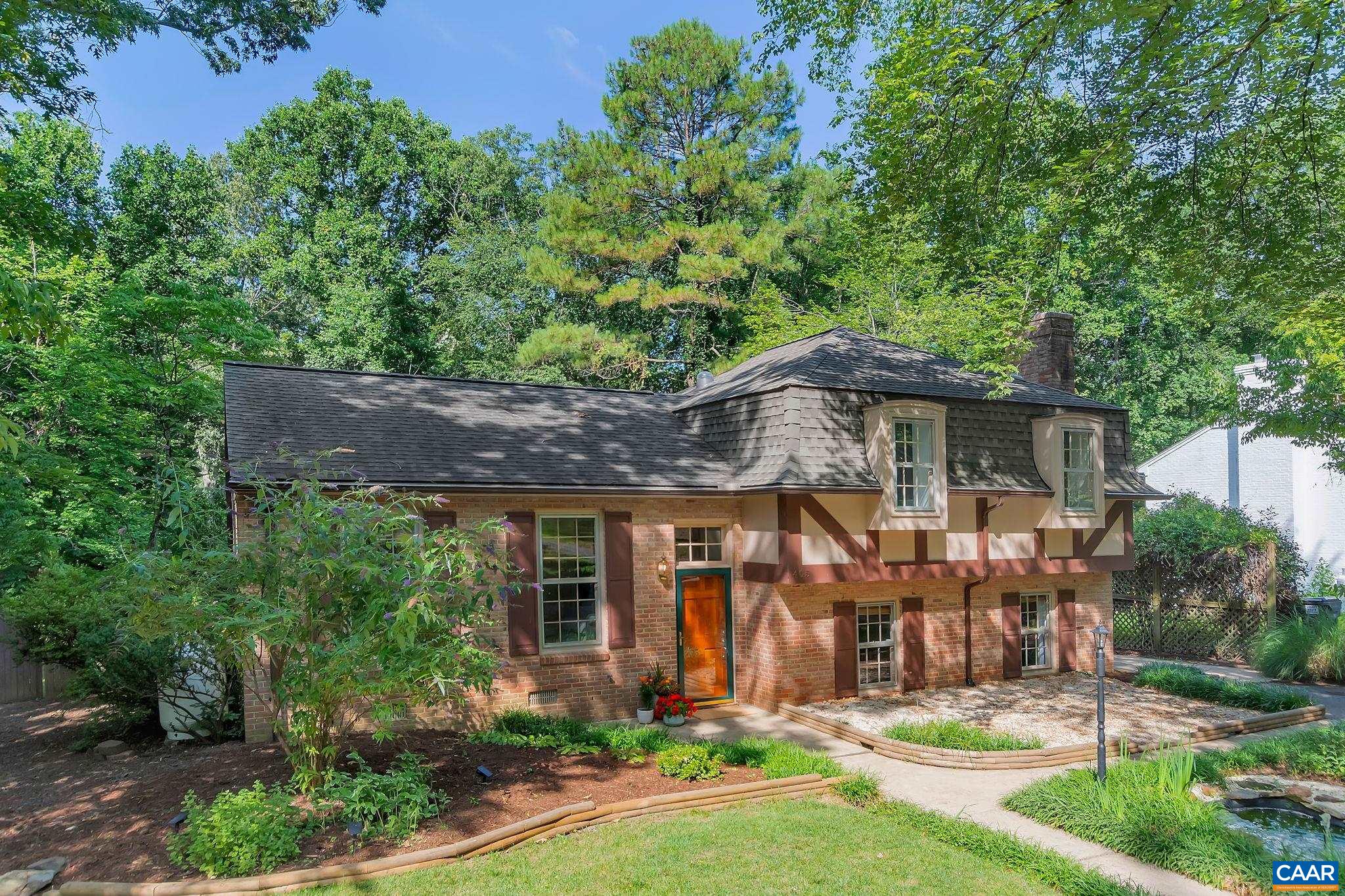 405 WESTMORELAND CT