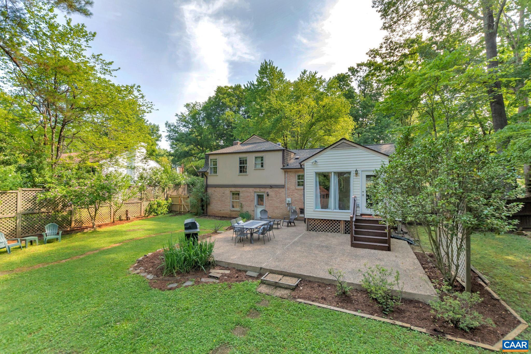 405 WESTMORELAND CT