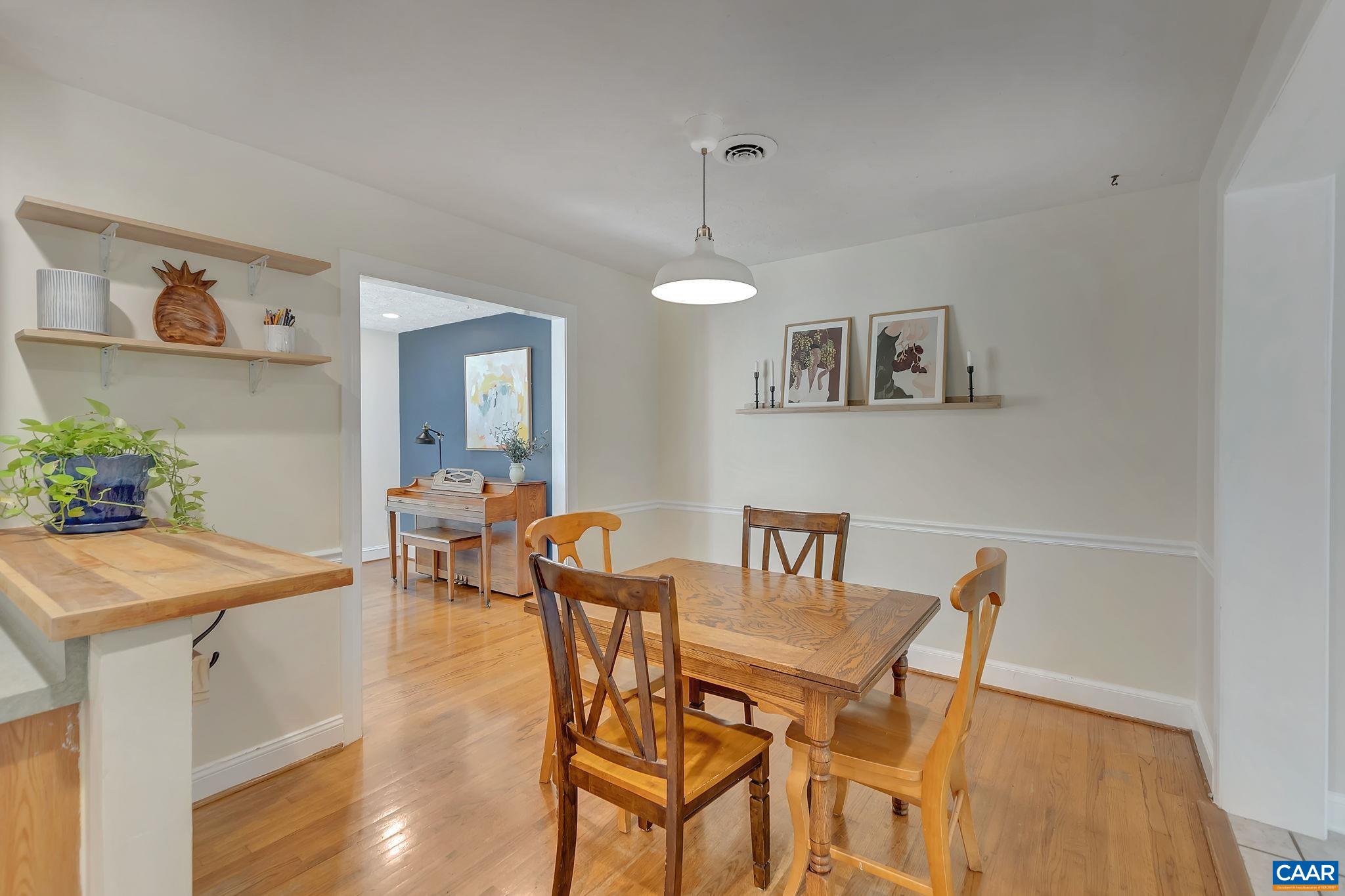 405 WESTMORELAND CT