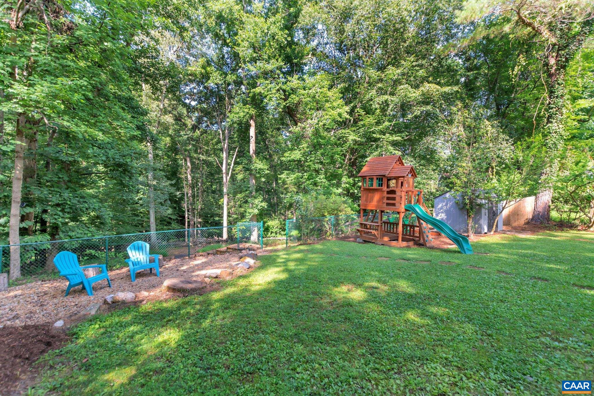 405 WESTMORELAND CT