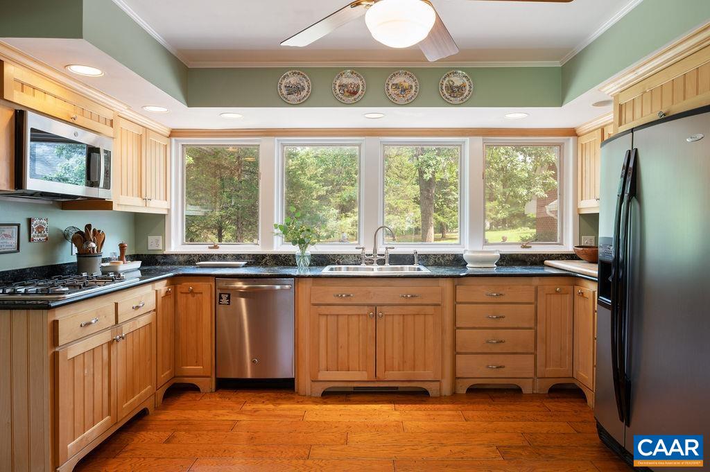 2903 PEA RIDGE RD