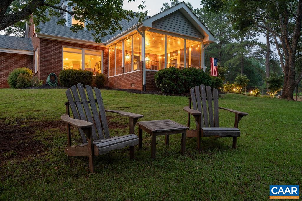 2903 PEA RIDGE RD