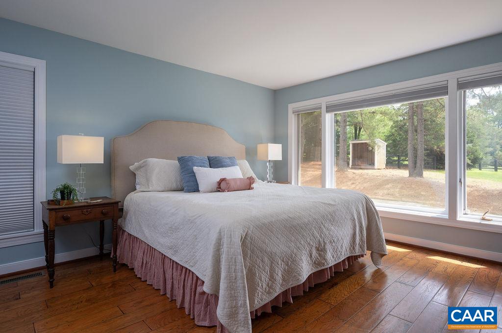 2903 PEA RIDGE RD