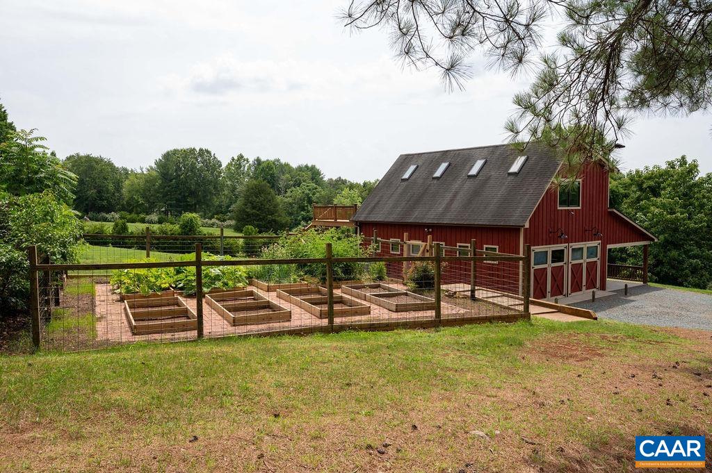 2903 PEA RIDGE RD