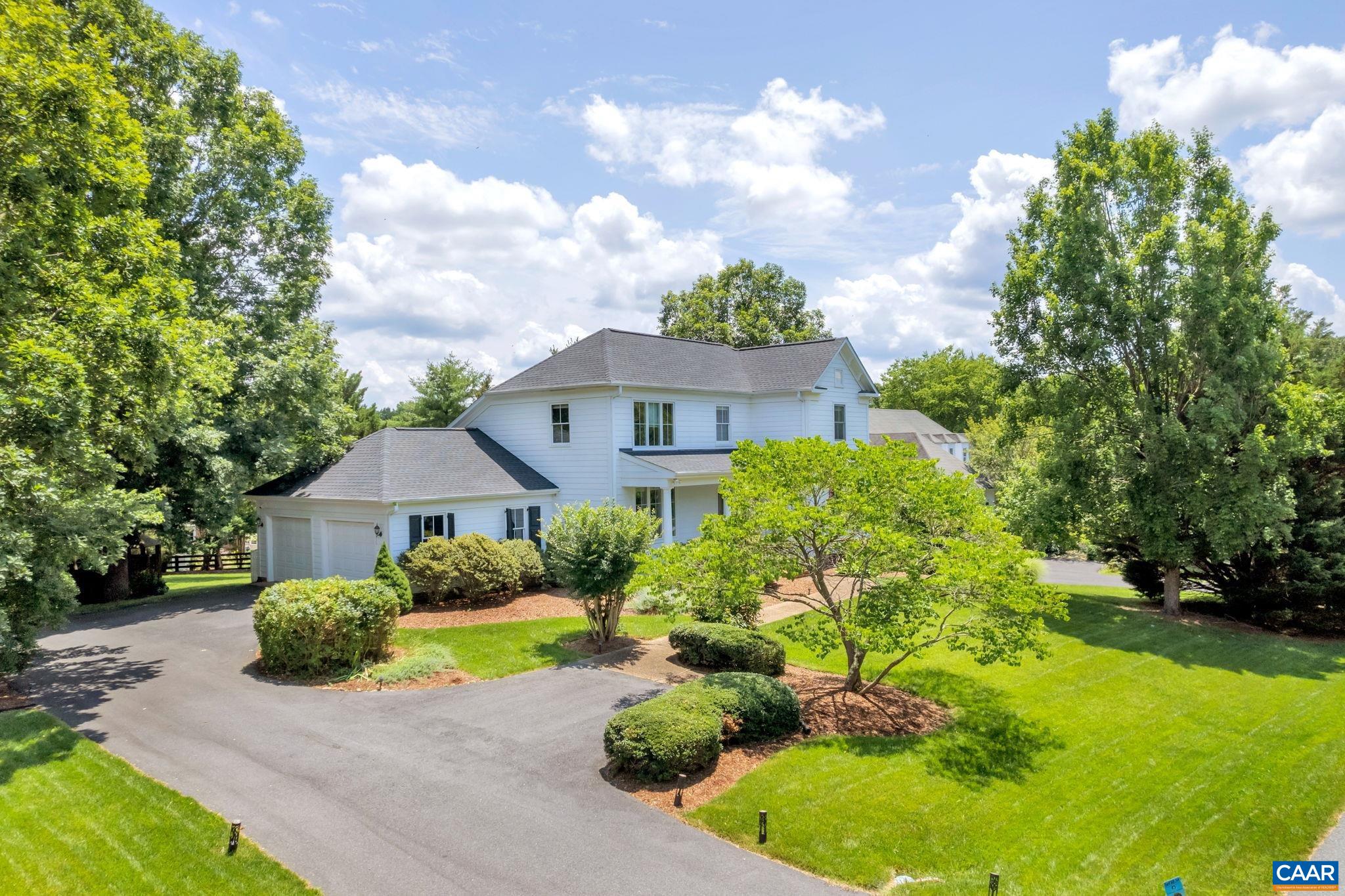 3632 VICTORIA LN