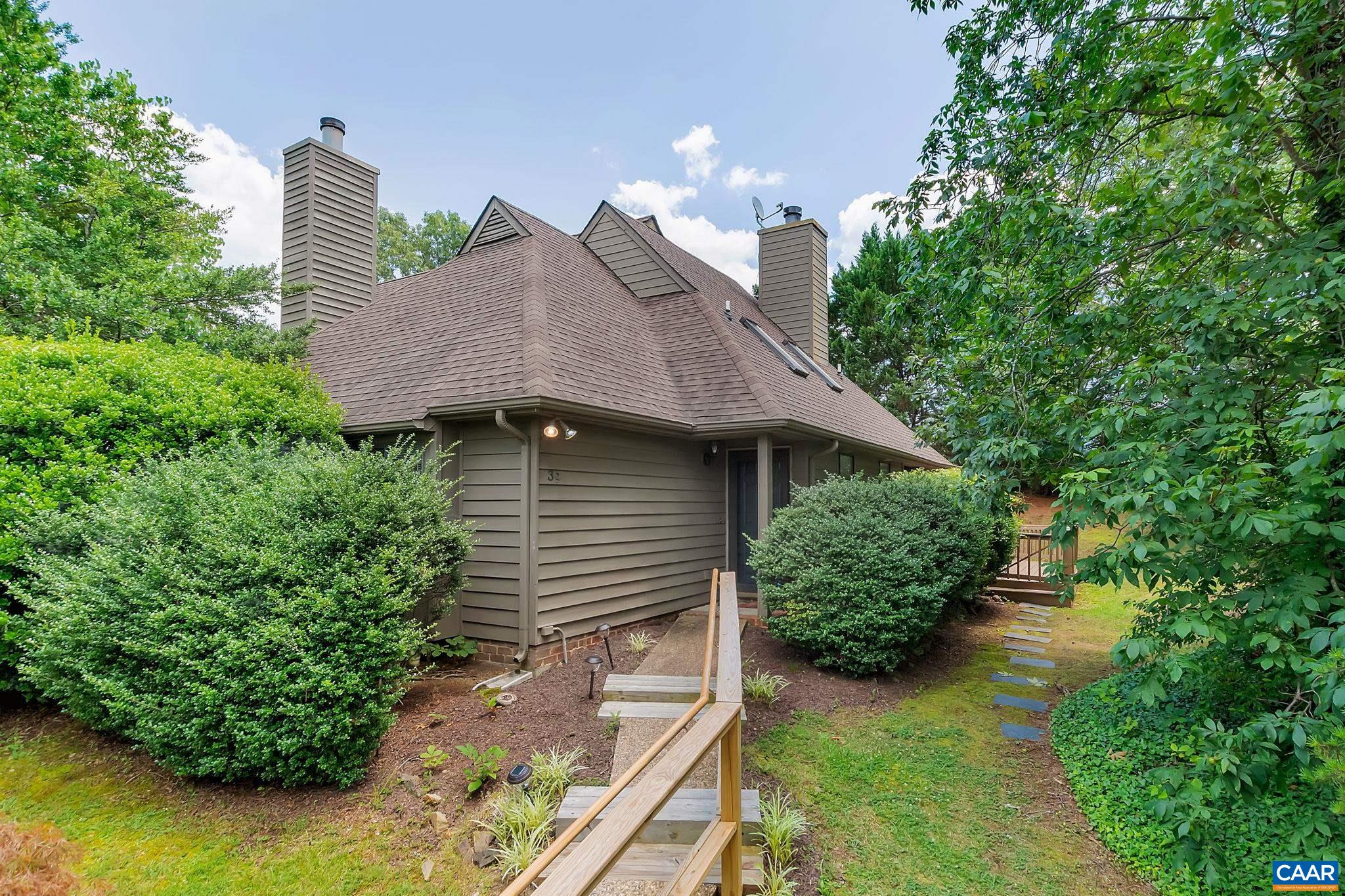 39 WATERWHEEL DR