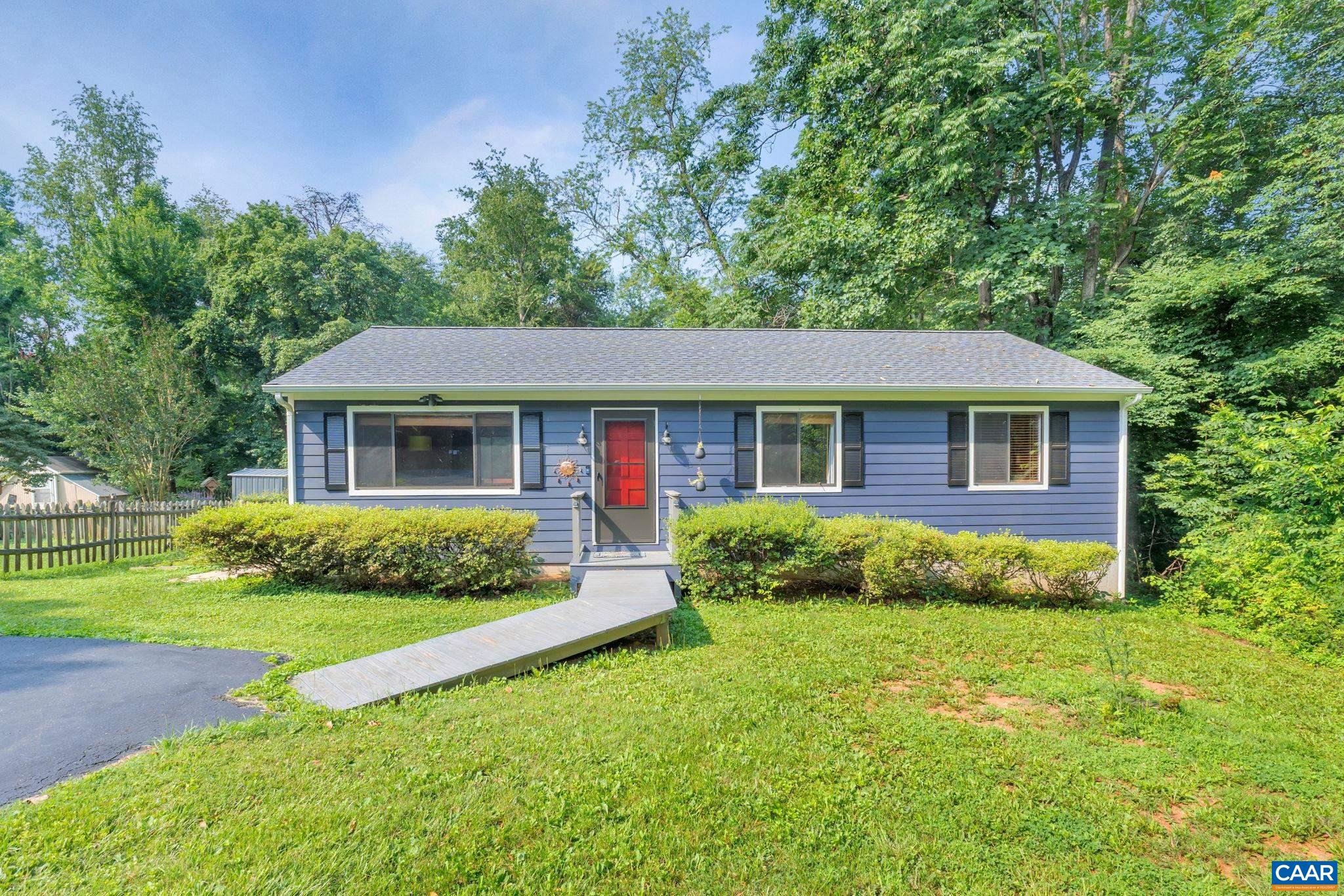1433 ORCHARD DR